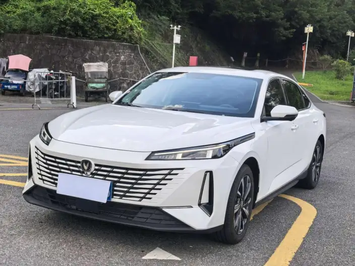 Changan Eado 2025 Model 1.5T DCT 500Bar Noble Model – фото 1