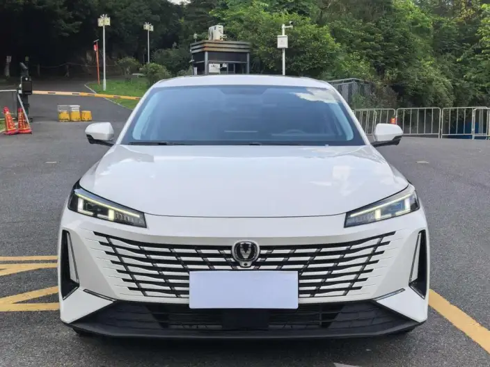 Changan Eado 2025 Model 1.5T DCT 500Bar Noble Model – фото 2