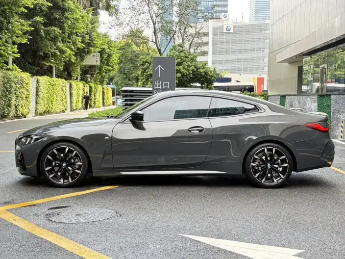 BMW 4 Series 2024 Model 430i M Sports Night Set – фото 3