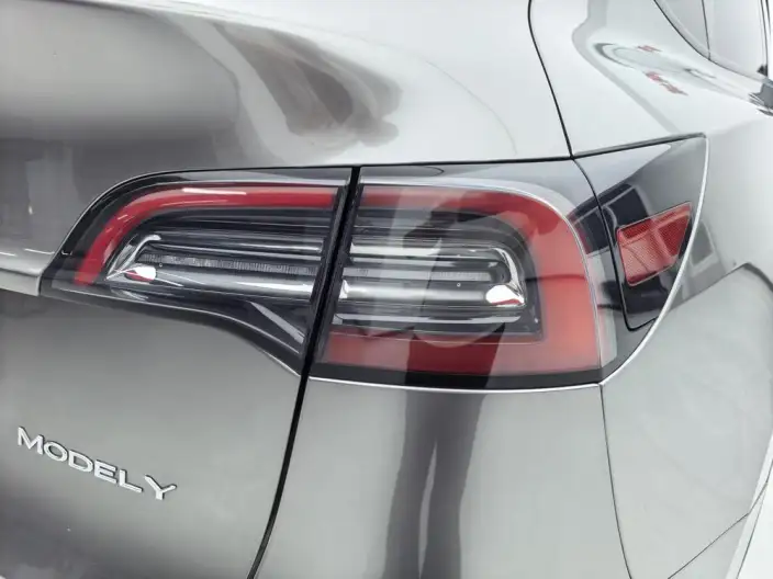Model Y 2022 Model Rear-wheel drive version – фото 6