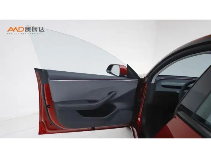 Model 3 2025 Model Facelift Rear-wheel drive version – фото 9
