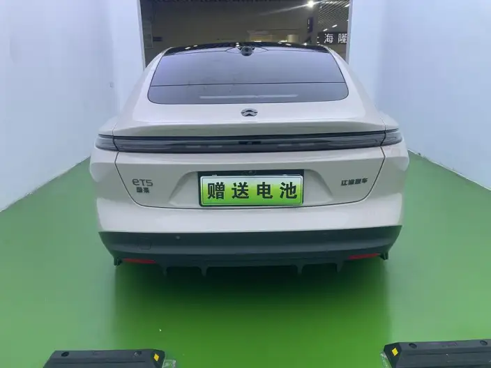 NIO ET5 2022 Model 75kWh – фото 5