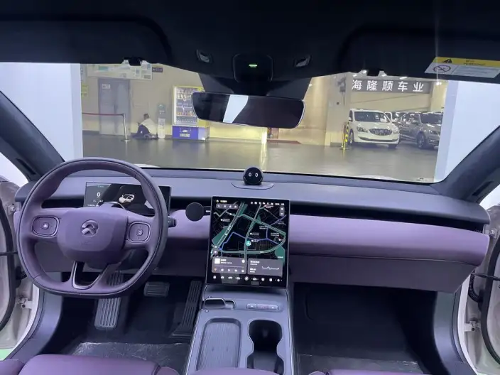 NIO ET5 2022 Model 75kWh – фото 10