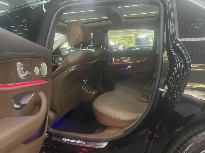 Mercedes-Benz E-Class 2022 Model E 300 L Luxury Model sedan – фото 8