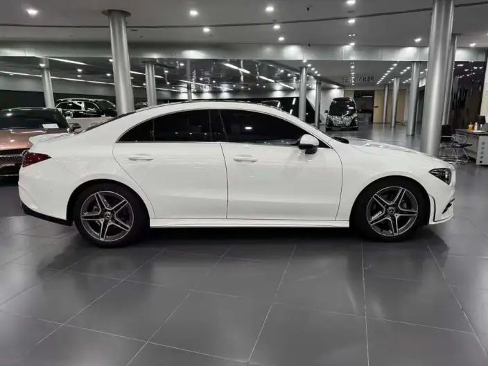 Mercedes-Benz CLA Imported 2022 Model CLA 200 Four-door Coupe – фото 8