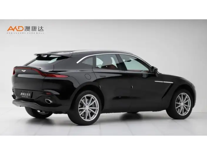 Aston Martin DBX 2022 Model 3.0T STRAIGHT SIX