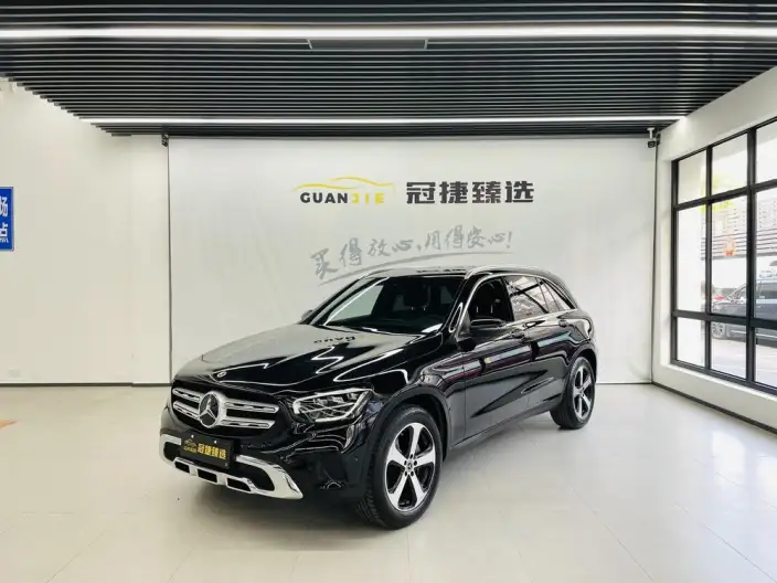 Mercedes-Benz GLC 2022 Model Facelift GLC 260 L 4MATIC Dynamic Model – фото 1
