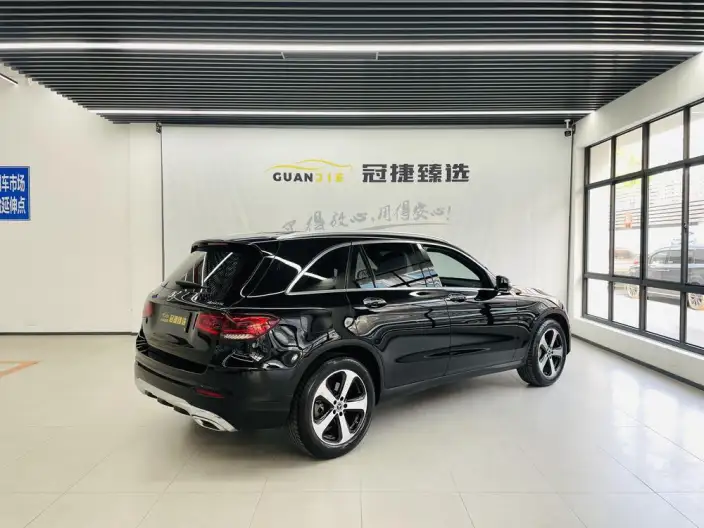 Mercedes-Benz GLC 2022 Model Facelift GLC 260 L 4MATIC Dynamic Model – фото 2