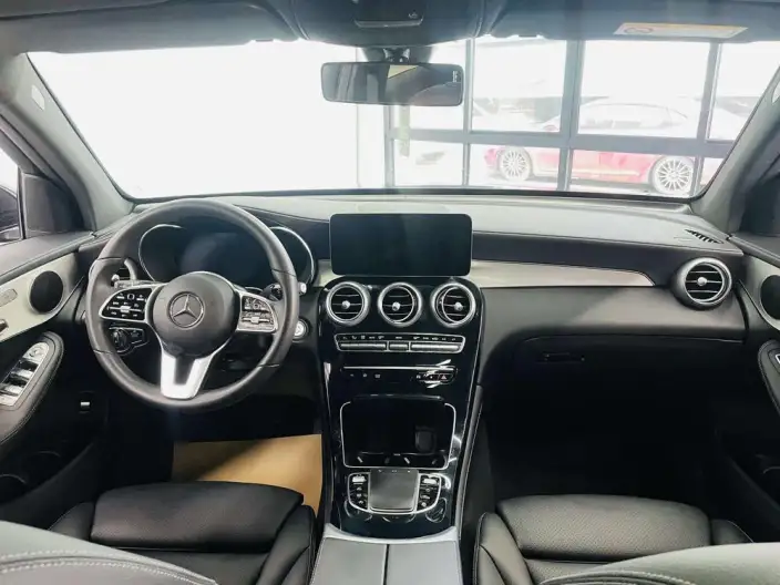 Mercedes-Benz GLC 2022 Model Facelift GLC 260 L 4MATIC Dynamic Model – фото 7