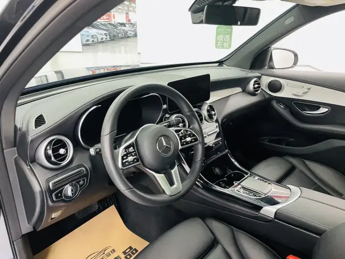 Mercedes-Benz GLC 2022 Model Facelift GLC 260 L 4MATIC Dynamic Model – фото 9