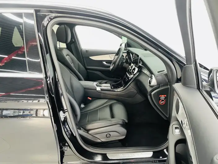 Mercedes-Benz GLC 2022 Model Facelift GLC 260 L 4MATIC Dynamic Model – фото 10
