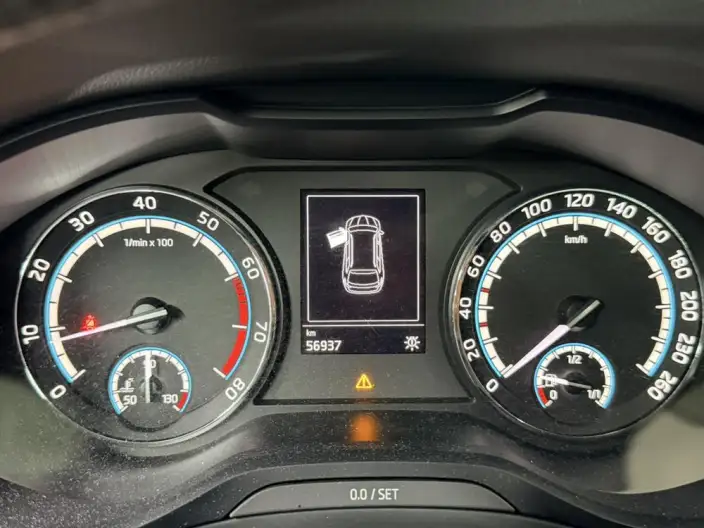 Karoq 2022 Model TSI280 Deluxe Edition – фото 6