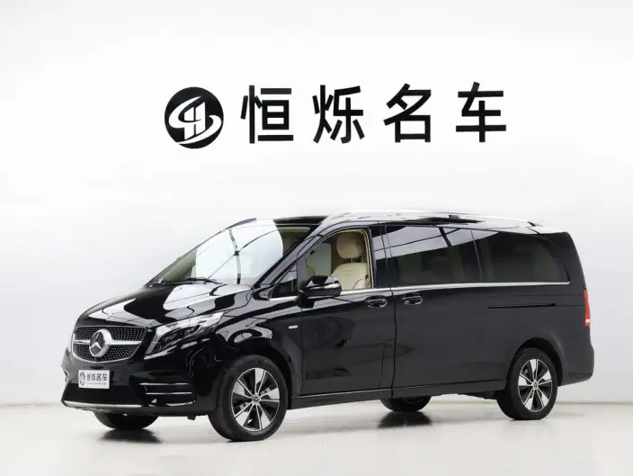 Mercedes-Benz V-Class 2021 Model V 260 L Long wheelbase Premium Edition – фото 1