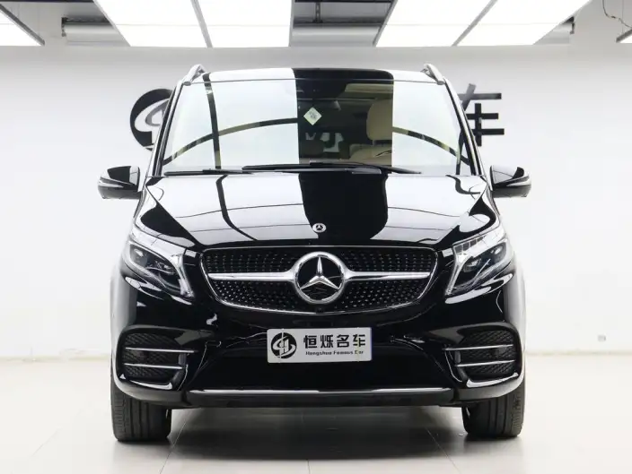 Mercedes-Benz V-Class 2021 Model V 260 L Long wheelbase Premium Edition – фото 2