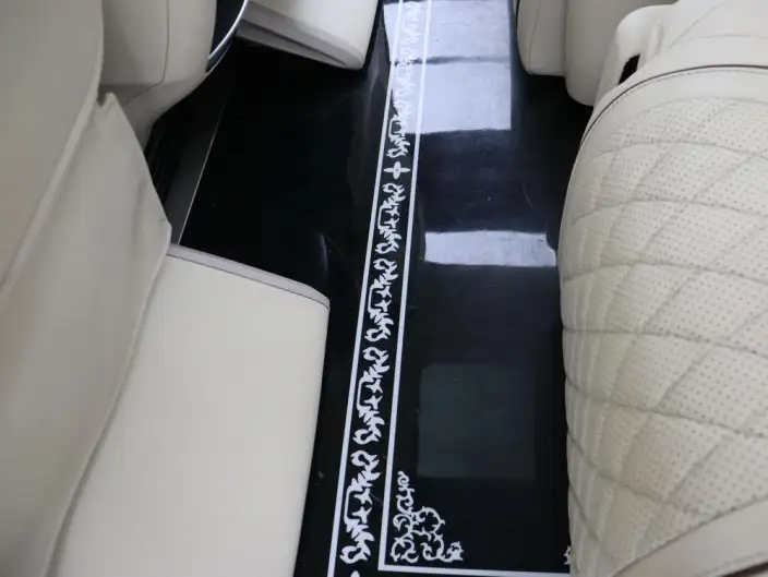 Mercedes-Benz V-Class 2021 Model V 260 L Long wheelbase Premium Edition – фото 7