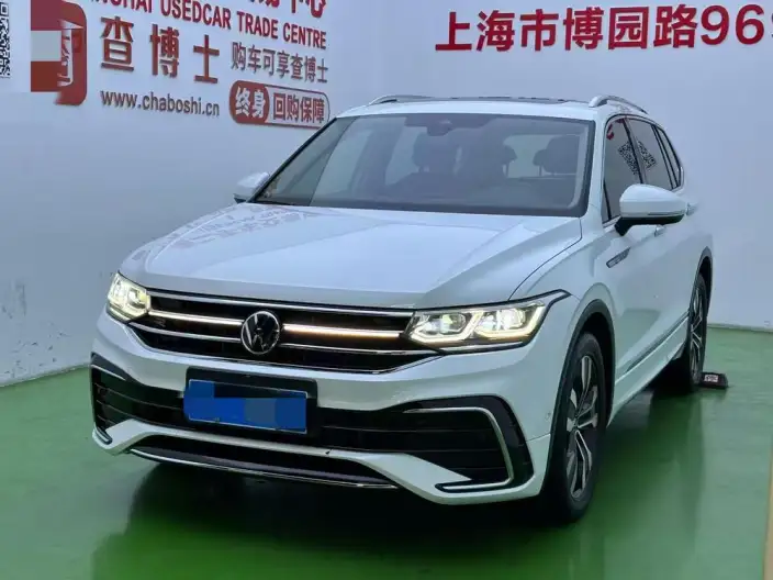 Volkswagen Tiguan L 2023 Model 330TSI 2WD R-Line Ultimate Edition – фото 1