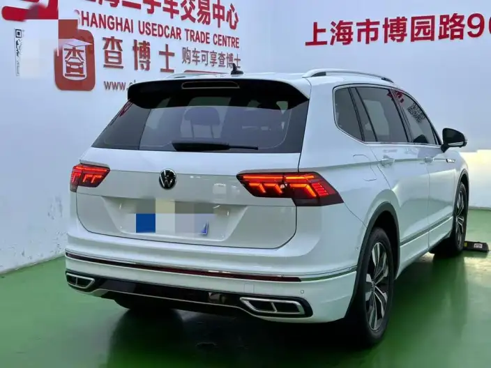Volkswagen Tiguan L 2023 Model 330TSI 2WD R-Line Ultimate Edition – фото 4