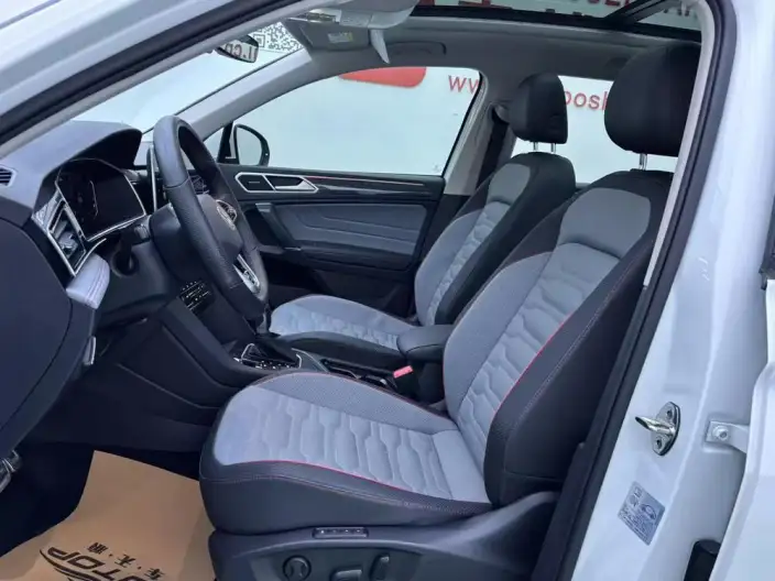Volkswagen Tiguan L 2023 Model 330TSI 2WD R-Line Ultimate Edition – фото 7