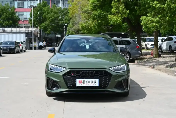 Audi S4 2023 Model Avant 3.0TFSI – фото 2