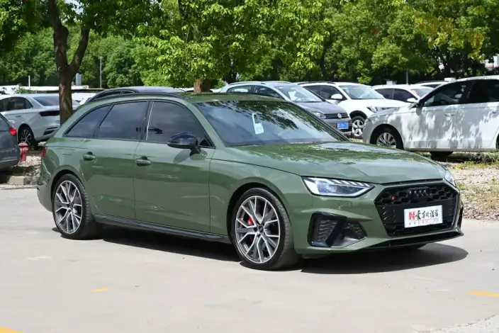 Audi S4 2023 Model Avant 3.0TFSI – фото 3