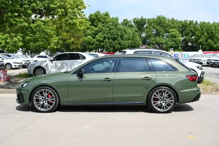 Audi S4 2023 Model Avant 3.0TFSI – фото 4