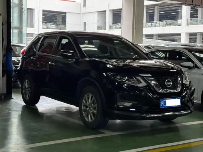 Nissan X-Trail 2023 Model Classic Edition 2.0L 2WD Smart Connect Premium – фото 3