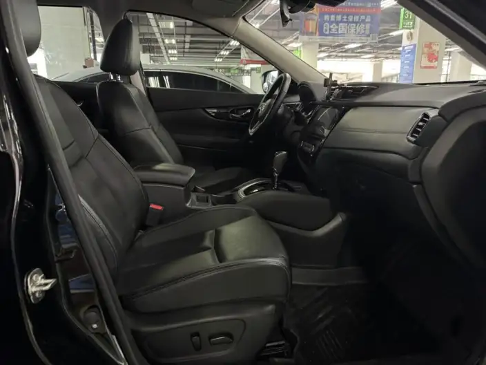 Nissan X-Trail 2023 Model Classic Edition 2.0L 2WD Smart Connect Premium – фото 5