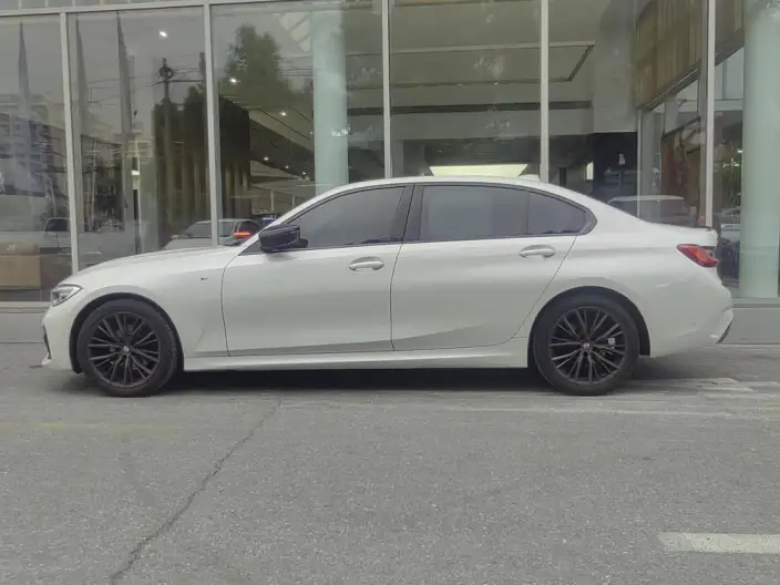 BMW 3 Series 2021 Model 325Li M Sports Night Set – фото 3