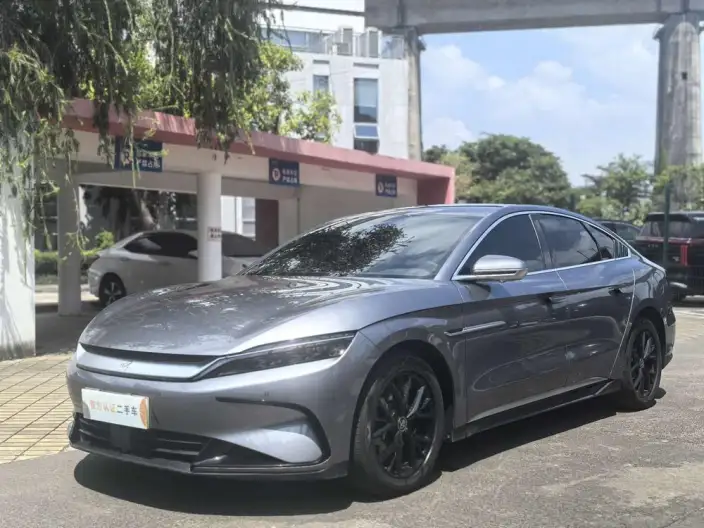 BYD Han DM 2025 Model DM-i 125KM Comfort Model – фото 1