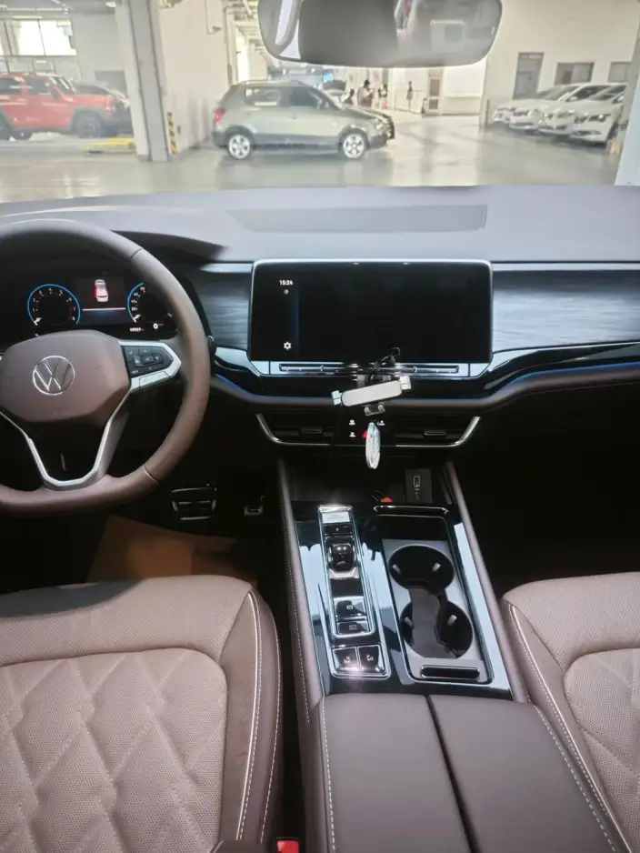 Viloran 2023 Model 380TSI Premium Edition – фото 7