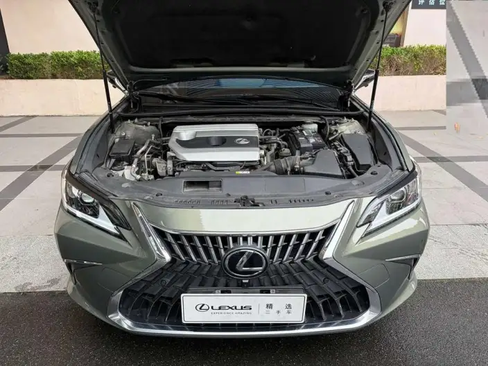Lexus ES 2022 Model 200 Superior Edition – фото 5