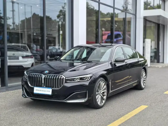 BMW 7 Series 2021 Model 740Li Leading Model Luxury Set – фото 1