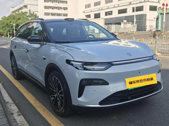 Leapmotor C11 2026 Model EV Edition 640 LiDAR Zhizun Edition – фото 3