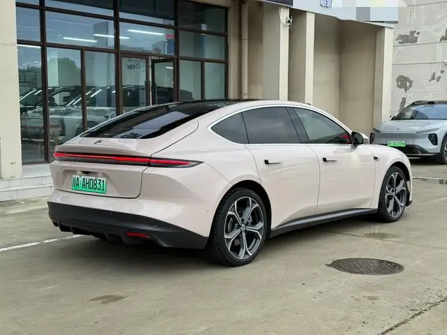 NIO ET5 2022 Model 75kWh – фото 5
