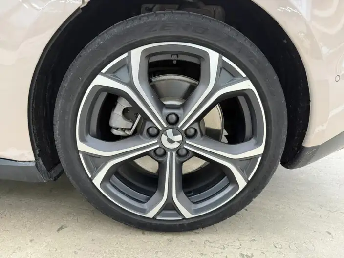 NIO ET5 2022 Model 75kWh – фото 6
