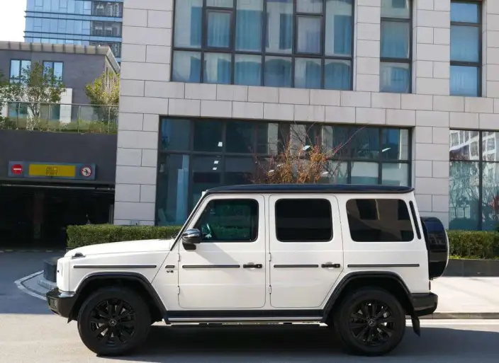 Mercedes-Benz G-Class 2024 Model G 500 – фото 4