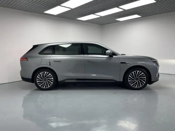 Exeed Sterra ET 2024 Model Extended Range Edition Pro+ – фото 8