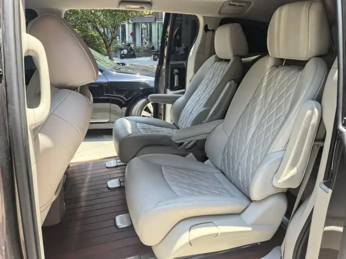 Buick GL8 2023 Model Business class 2.0T Comfort Model – фото 9