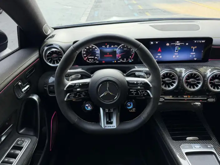 Mercedes-Benz CLA AMG 2024 Model AMG CLA 45 S 4MATIC+ – фото 9