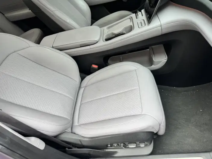 NIO EC6 2024 Model 75kWh – фото 9