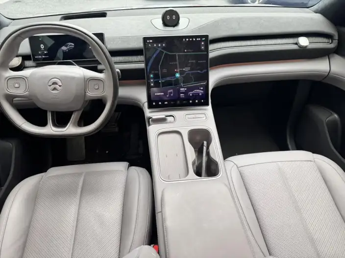 NIO EC6 2024 Model 75kWh – фото 10
