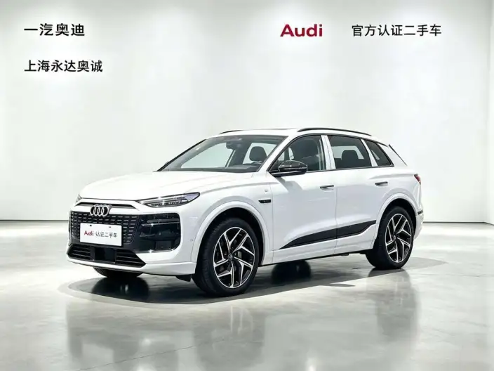AUDI Q6L e-tron 2026 Model First Edition Pilot Edition – фото 1