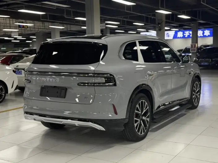 ZEEKR 8X 2026 Model 55kWh MAX – фото 6