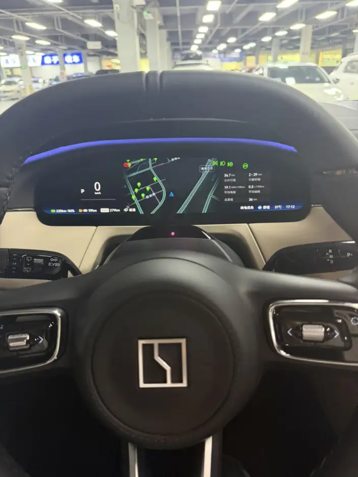 ZEEKR 8X 2026 Model 55kWh MAX – фото 7
