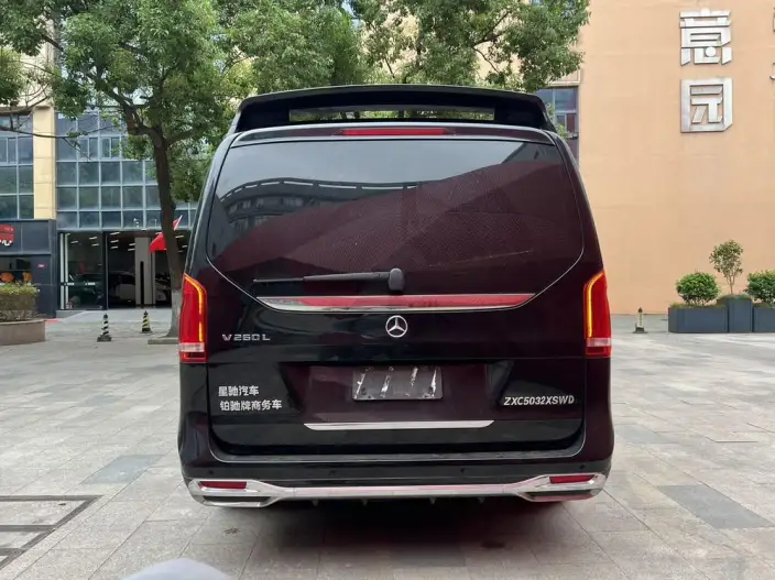 Mercedes-Benz V-Class 2022 Model V 260 L Long wheelbase Premium Edition – фото 5