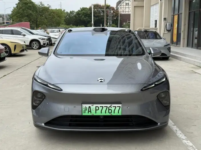 NIO ET7 2024 Model 75kWh Executive Signature Edition – фото 2