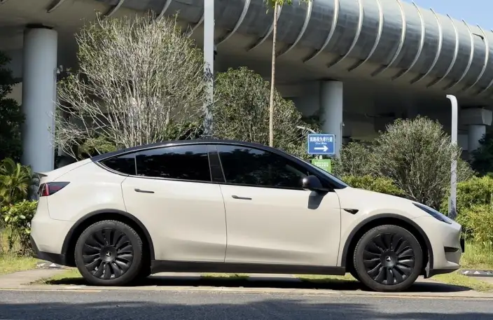 Model Y 2022 Model Facelift Rear-wheel drive version – фото 7