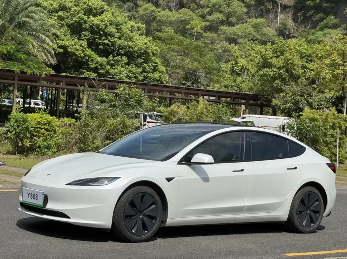 Model 3 2025 Model Facelift Rear-wheel drive version