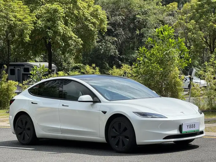 Model 3 2025 Model Facelift Rear-wheel drive version