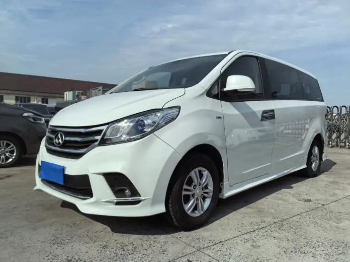 Maxus G10 2021 Model 2.0T Petrol Manual Elite Edition 7 seat